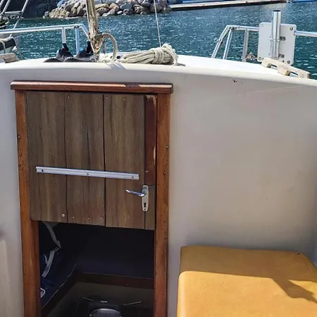 Bateau-hôtel Bateau De Plaisance Cerbere